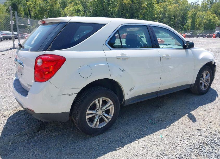 Photo 4 of 2013 Chevrolet Equinox LS (VIN 2GNALBEK9D6322254)
