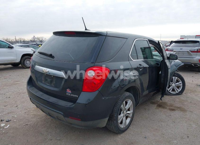 Photo 4 of 2013 Chevrolet Equinox LS (VIN 2GNALBEK9D6335618)