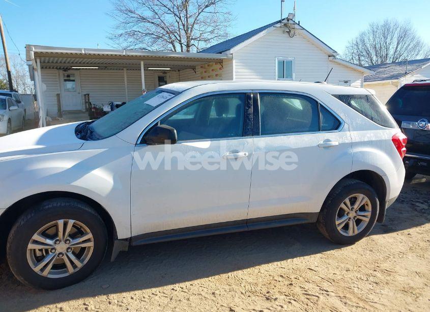 Photo 15 of 2016 Chevrolet Equinox LS (VIN 2GNALBEK9G1137719)