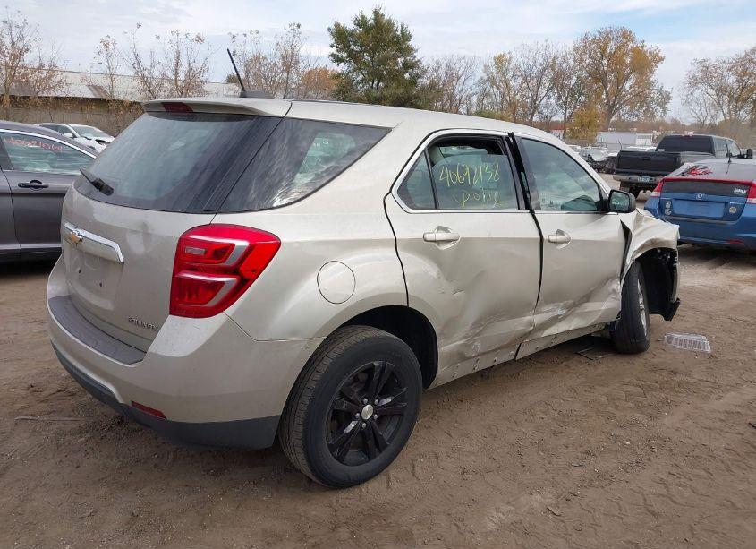Photo 4 of 2016 Chevrolet Equinox LS (VIN 2GNALBEK9G1163589)