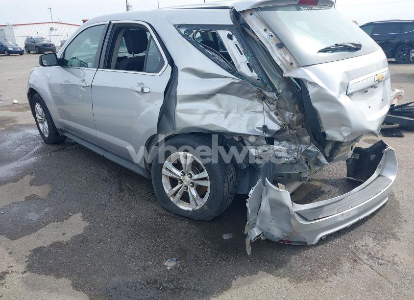 Photo 6 of 2016 Chevrolet Equinox LS (VIN 2GNALBEK9G6204418)