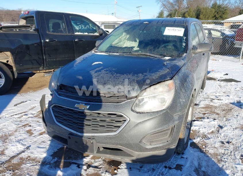 Photo 2 of 2017 Chevrolet Equinox LS (VIN 2GNALBEK9H1527723)