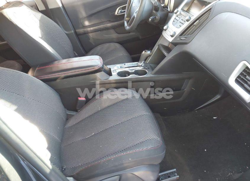 Photo 5 of 2017 Chevrolet Equinox LS (VIN 2GNALBEK9H1527723)