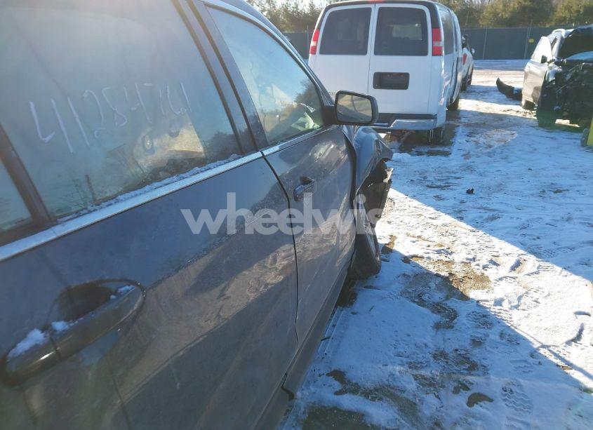 Photo 6 of 2017 Chevrolet Equinox LS (VIN 2GNALBEK9H1527723)