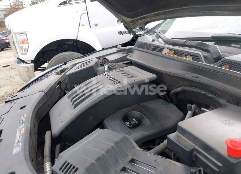 Photo 10 of 2017 Chevrolet Equinox LS (VIN 2GNALBEK9H1530671)