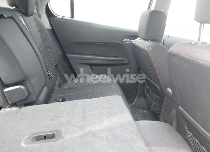 Photo 8 of 2017 Chevrolet Equinox LS (VIN 2GNALBEK9H1530671)