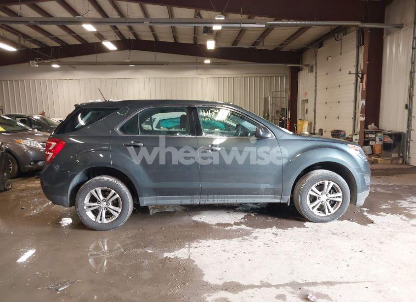 Photo 13 of 2017 Chevrolet Equinox LS (VIN 2GNALBEK9H1556431)