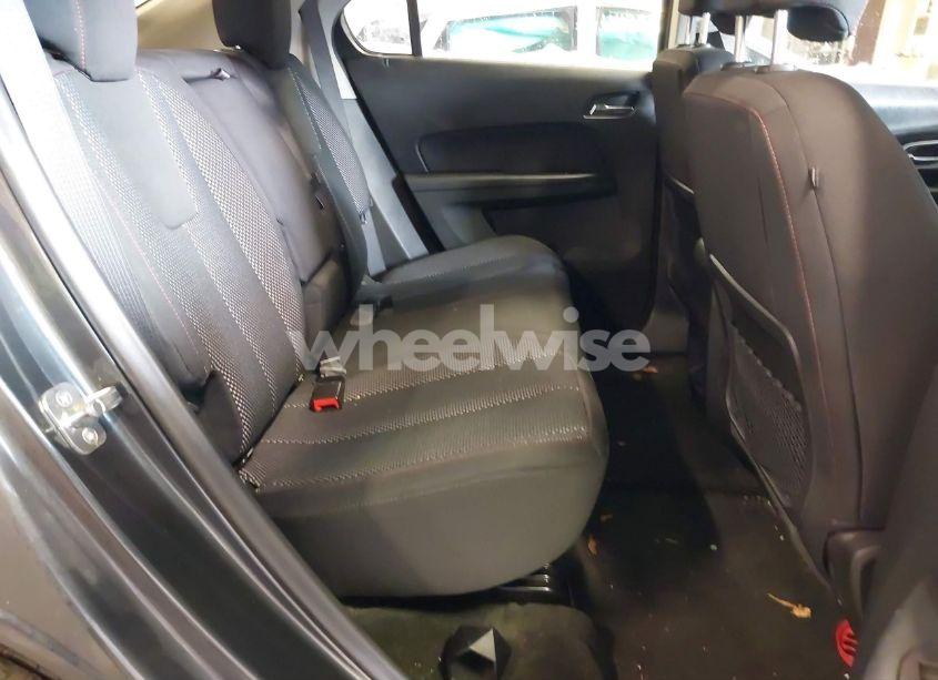 Photo 8 of 2017 Chevrolet Equinox LS (VIN 2GNALBEK9H1556431)