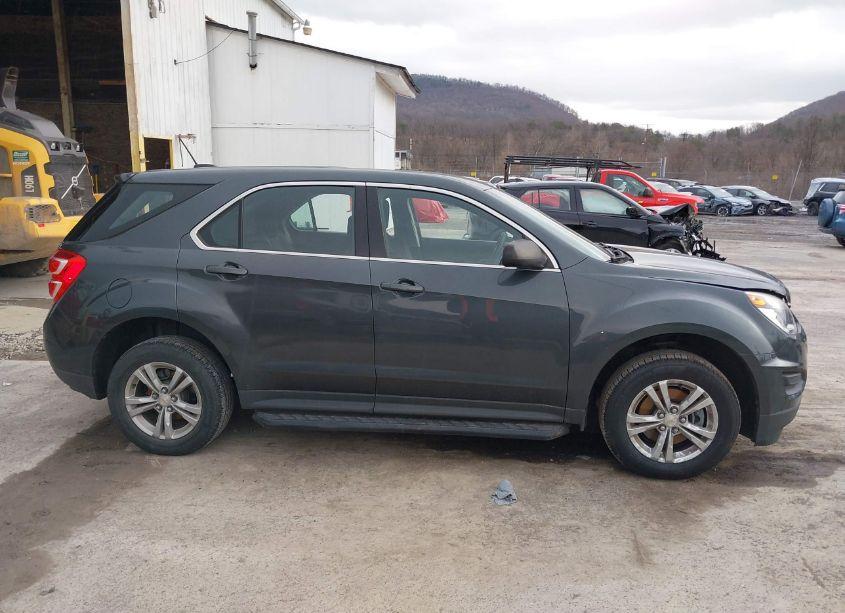 Photo 13 of 2017 Chevrolet Equinox LS (VIN 2GNALBEK9H1568465)