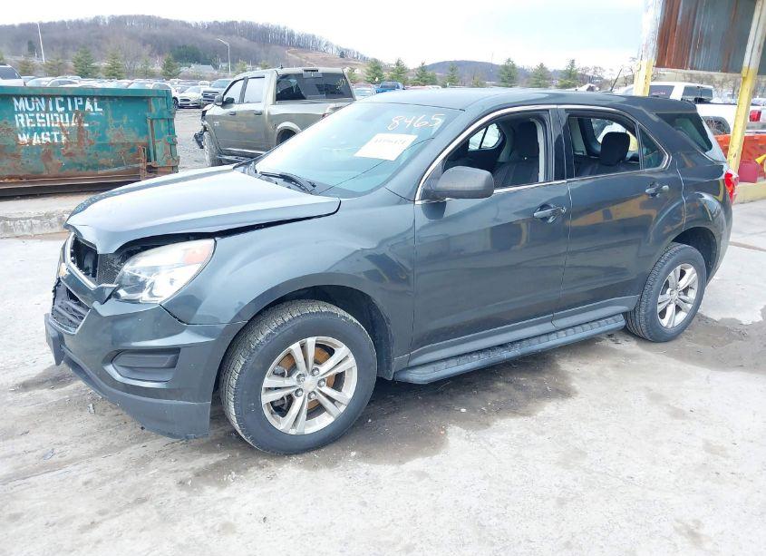 Photo 2 of 2017 Chevrolet Equinox LS (VIN 2GNALBEK9H1568465)