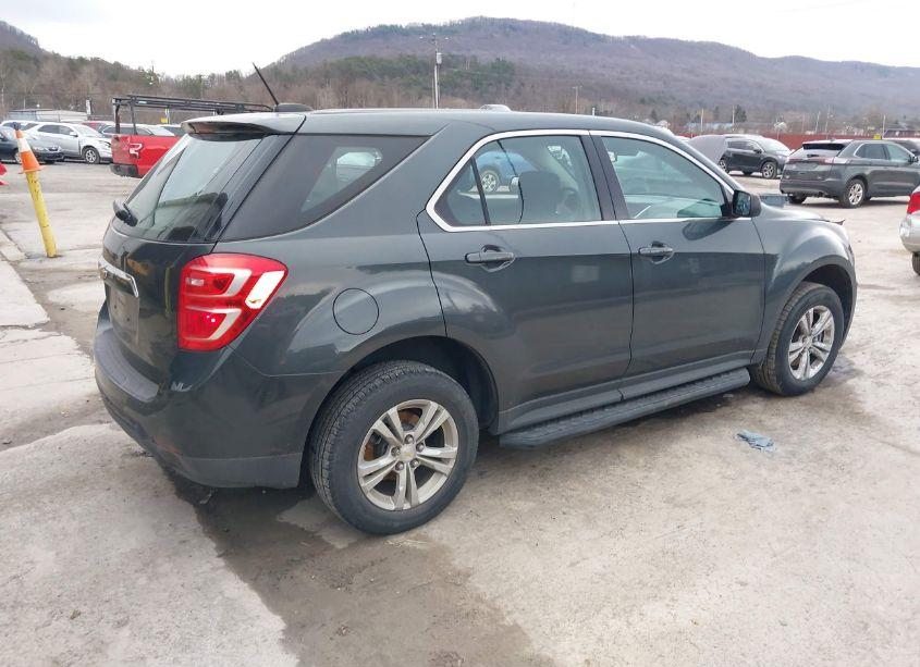 Photo 4 of 2017 Chevrolet Equinox LS (VIN 2GNALBEK9H1568465)