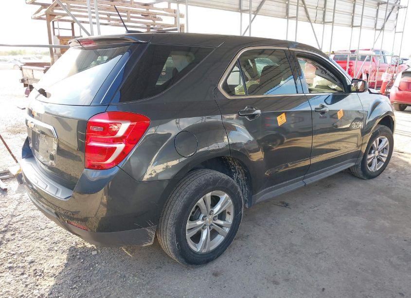 Photo 4 of 2017 Chevrolet Equinox LS (VIN 2GNALBEK9H1573648)