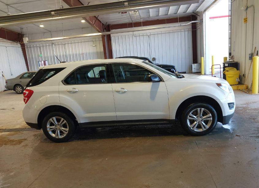 Photo 14 of 2017 Chevrolet Equinox LS (VIN 2GNALBEK9H1605918)