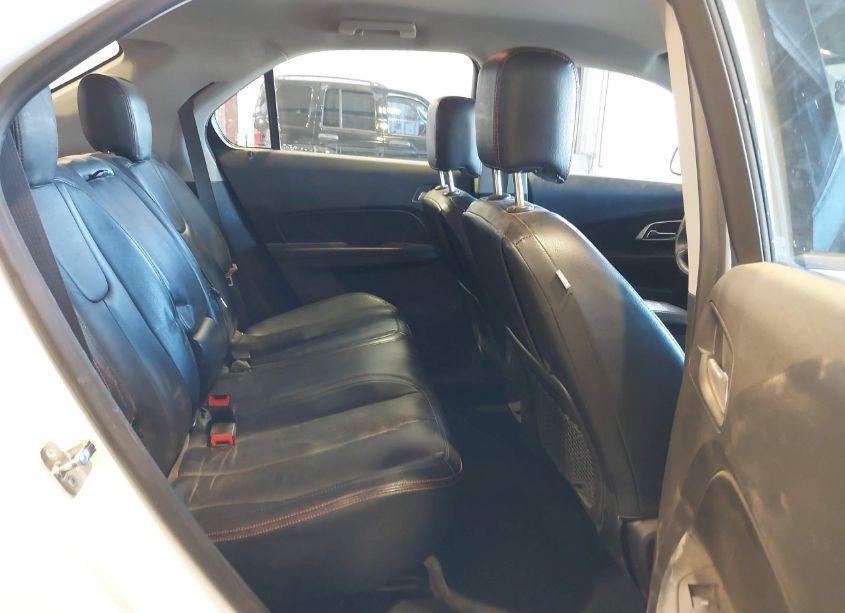 Photo 8 of 2017 Chevrolet Equinox LS (VIN 2GNALBEK9H1605918)