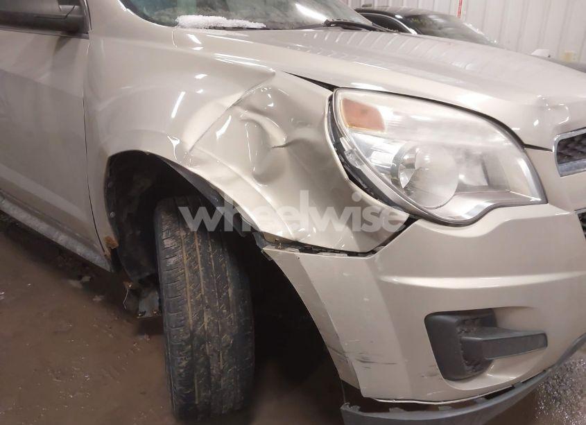 Photo 6 of 2012 Chevrolet Equinox LS (VIN 2GNALBEKXC6301203)