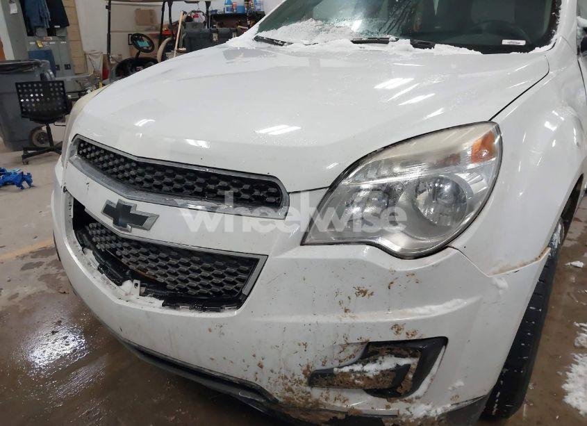 Photo 6 of 2012 Chevrolet Equinox LS (VIN 2GNALBEKXC6311603)
