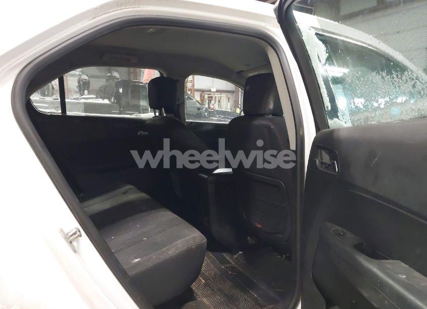 Photo 8 of 2012 Chevrolet Equinox LS (VIN 2GNALBEKXC6311603)