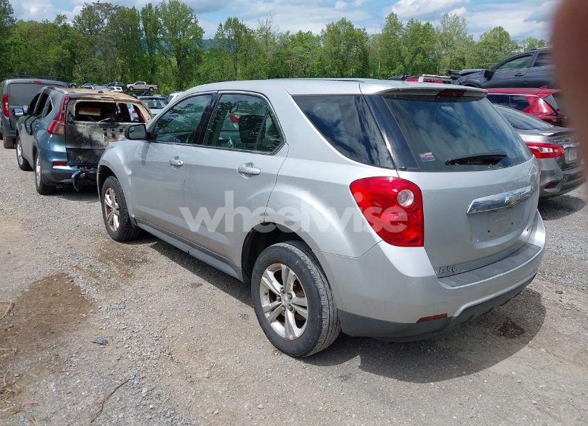 Photo 3 of 2013 Chevrolet Equinox LS (VIN 2GNALBEKXD1152841)