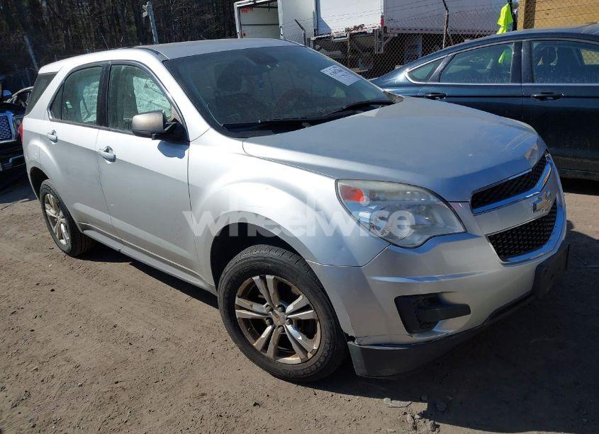 2013 Chevrolet Equinox LS (VIN 2GNALBEKXD1267858) main photo