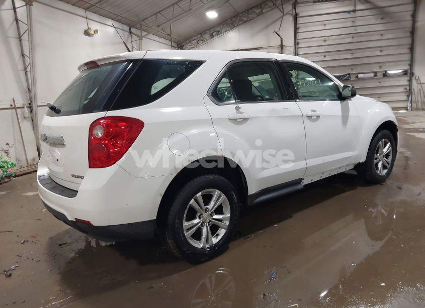 Photo 4 of 2013 Chevrolet Equinox LS (VIN 2GNALBEKXD6117011)