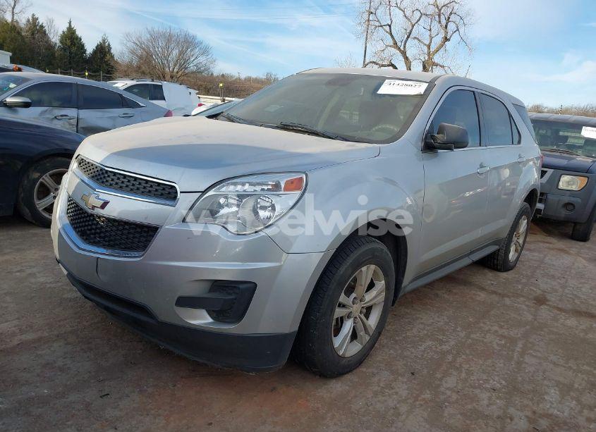 Photo 2 of 2013 Chevrolet Equinox LS (VIN 2GNALBEKXD6121477)