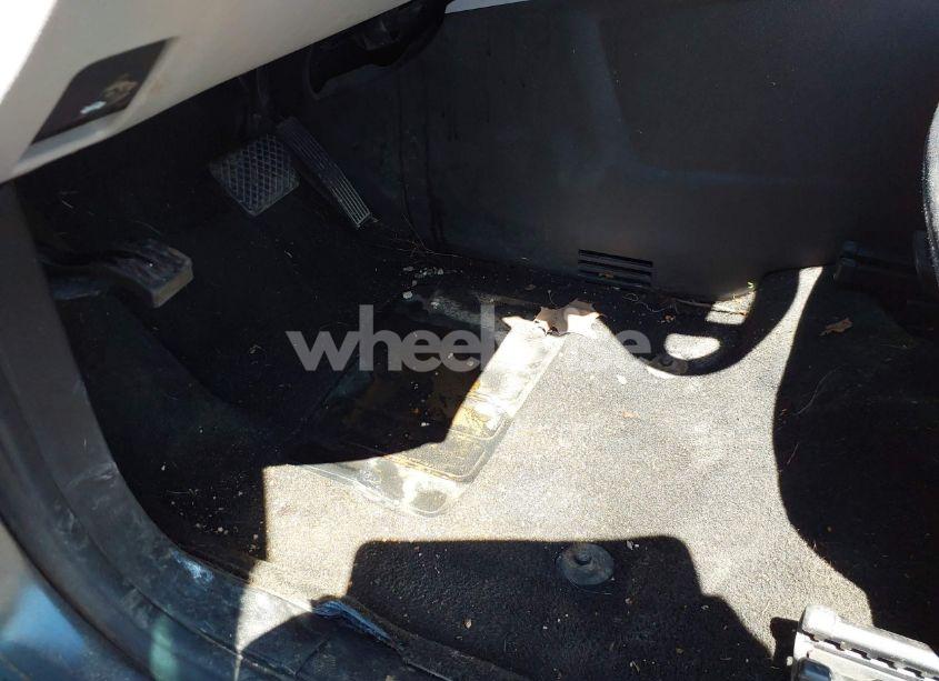 Photo 6 of 2013 Chevrolet Equinox LS (VIN 2GNALBEKXD6372418)