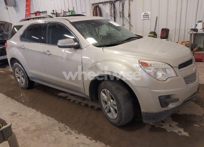 2014 Chevrolet Equinox 1LT (VIN 2GNALBEKXE6165173) main photo