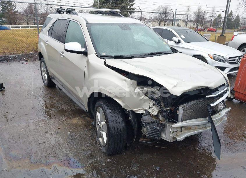 2014 Chevrolet Equinox 1LT (VIN 2GNALBEKXE6374820) main photo