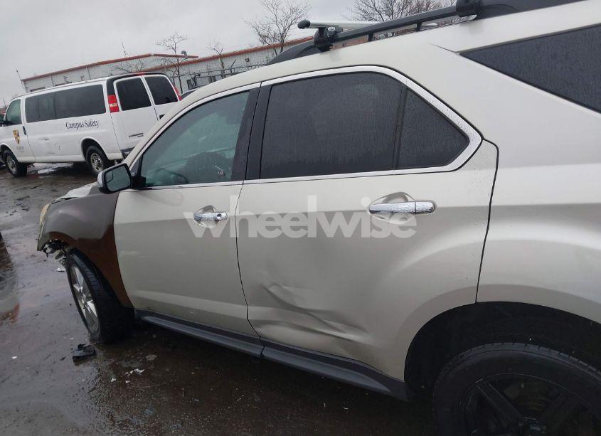Photo 14 of 2014 Chevrolet Equinox 1LT (VIN 2GNALBEKXE6374820)