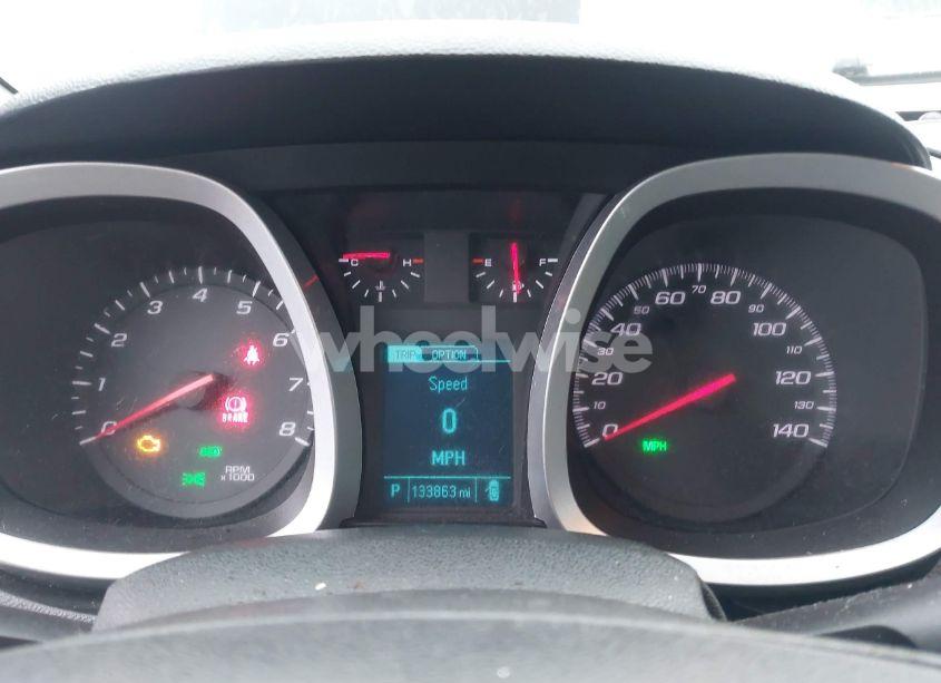 Photo 7 of 2015 Chevrolet Equinox 1LT (VIN 2GNALBEKXF1165804)