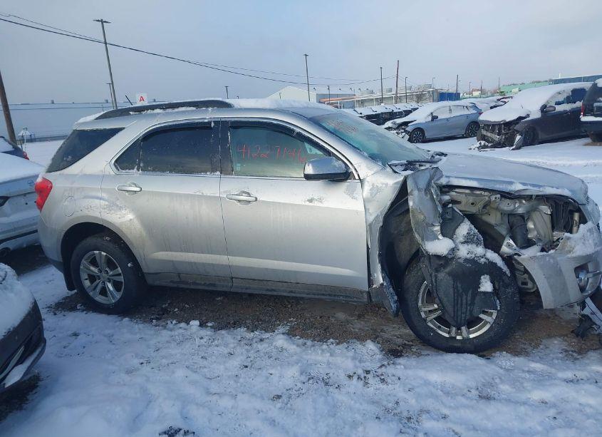 Photo 13 of 2015 Chevrolet Equinox 1LT (VIN 2GNALBEKXF1168766)