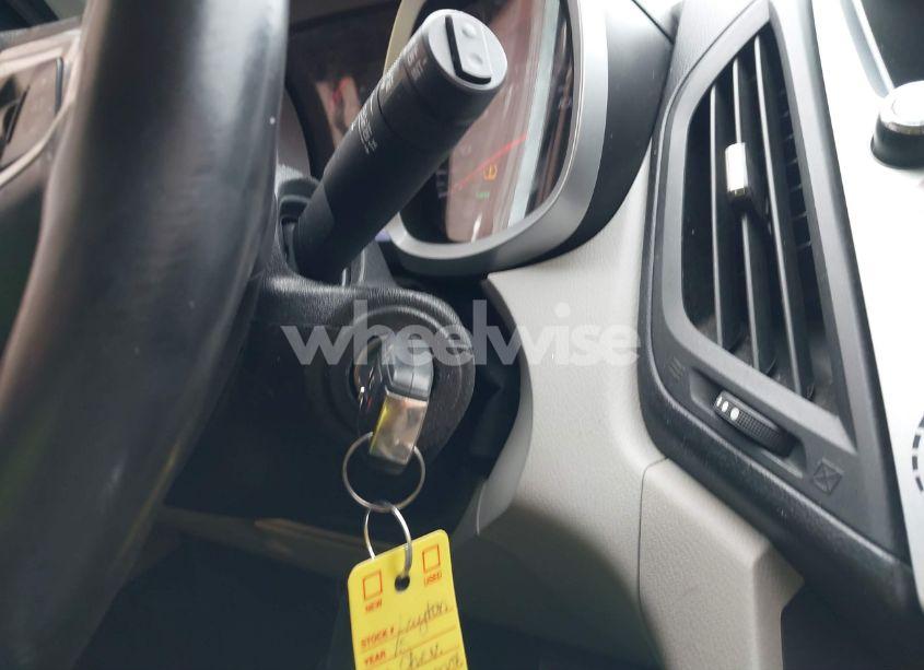 Photo 11 of 2015 Chevrolet Equinox 1LT (VIN 2GNALBEKXF6227088)