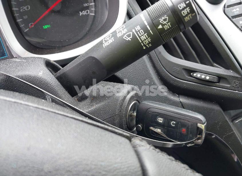 Photo 11 of 2015 Chevrolet Equinox 1LT (VIN 2GNALBEKXF6428151)