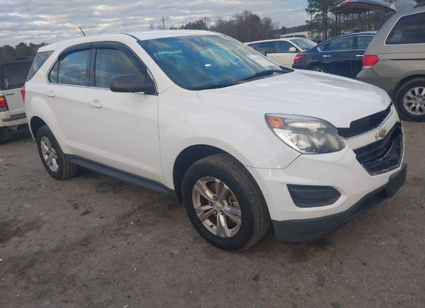 2016 Chevrolet Equinox L (VIN 2GNALBEKXG1119746) main photo