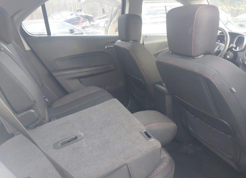 Photo 8 of 2016 Chevrolet Equinox L (VIN 2GNALBEKXG1119746)