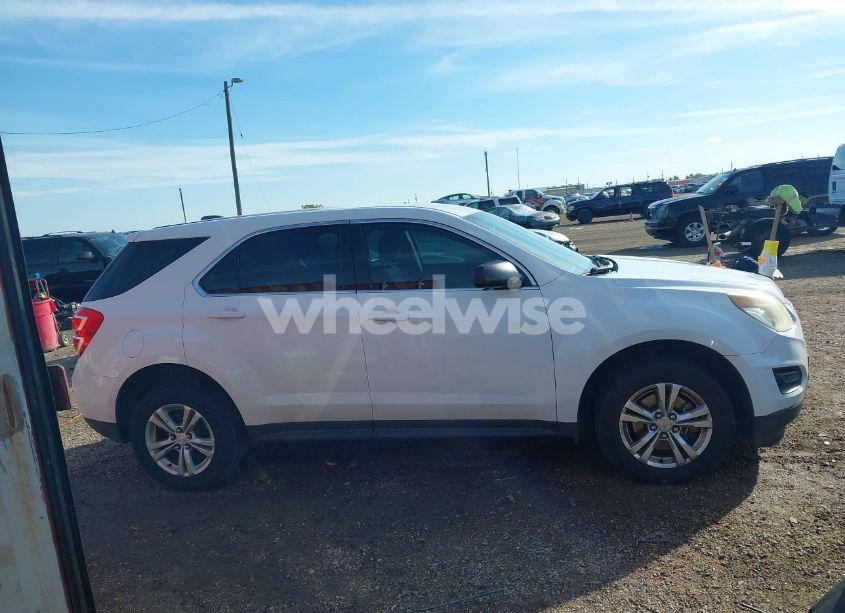Photo 13 of 2016 Chevrolet Equinox LS (VIN 2GNALBEKXG1147434)