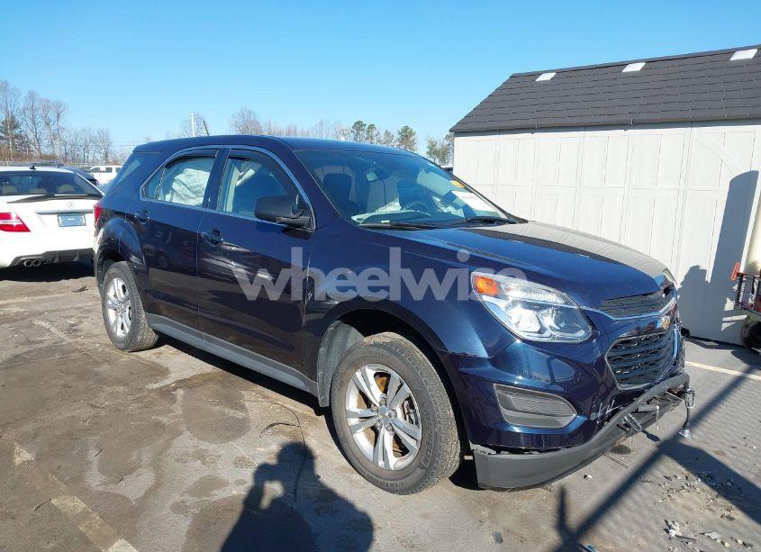 2017 Chevrolet Equinox LS (VIN 2GNALBEKXH1511675) main photo