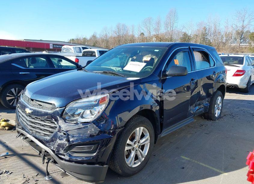 Photo 2 of 2017 Chevrolet Equinox LS (VIN 2GNALBEKXH1511675)