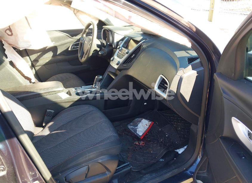 Photo 5 of 2017 Chevrolet Equinox LS (VIN 2GNALBEKXH1511675)