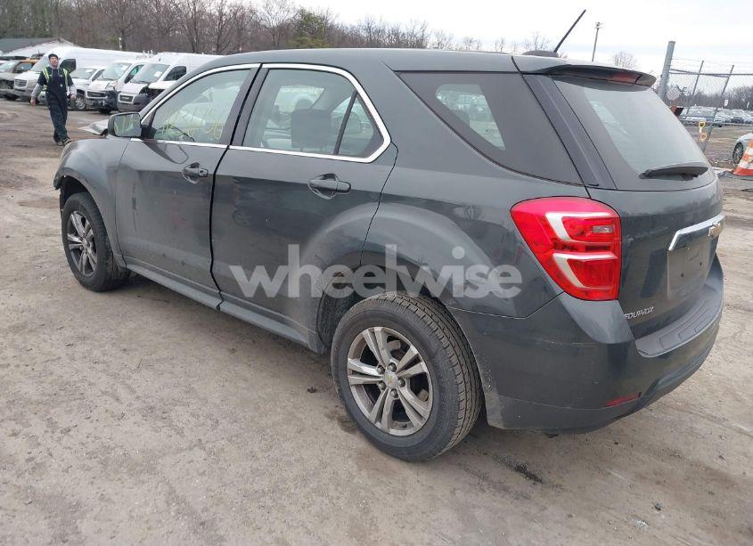 Photo 3 of 2017 Chevrolet Equinox LS (VIN 2GNALBEKXH1513877)