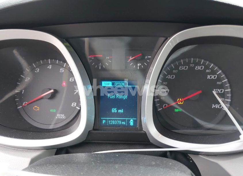 Photo 7 of 2017 Chevrolet Equinox LS (VIN 2GNALBEKXH1513877)