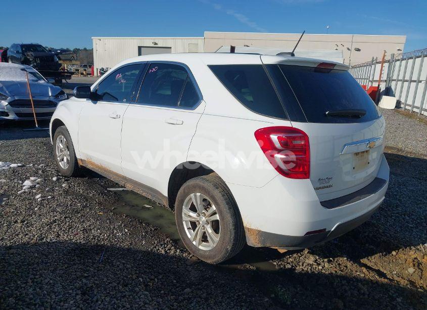 Photo 3 of 2017 Chevrolet Equinox LS (VIN 2GNALBEKXH1533143)