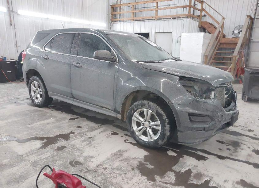 2017 Chevrolet Equinox LS (VIN 2GNALBEKXH1556342) main photo