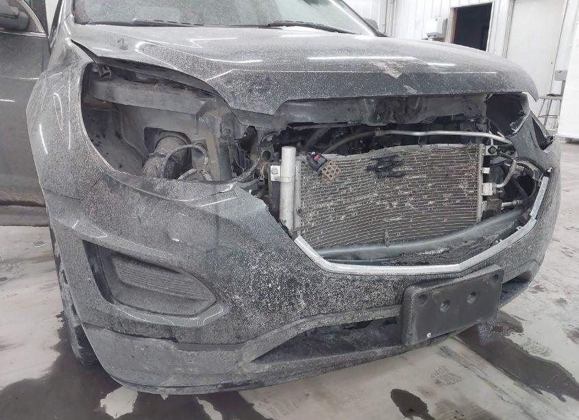 Photo 6 of 2017 Chevrolet Equinox LS (VIN 2GNALBEKXH1556342)