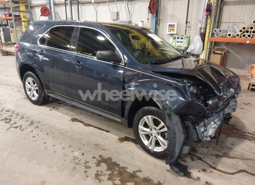 2017 Chevrolet Equinox LS (VIN 2GNALBEKXH1559905) main photo