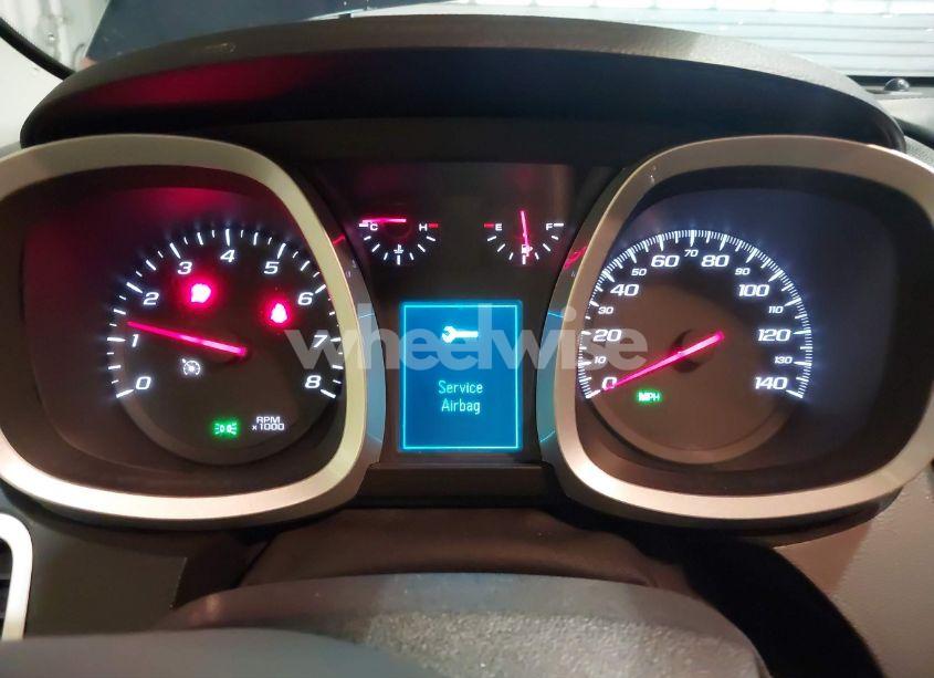 Photo 7 of 2017 Chevrolet Equinox LS (VIN 2GNALBEKXH1559905)