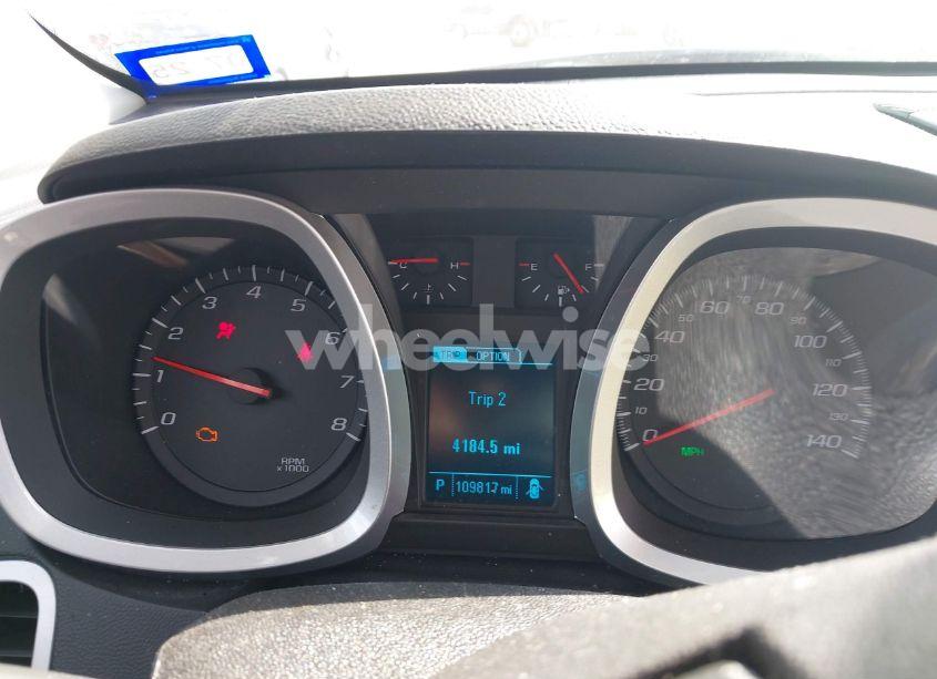 Photo 7 of 2017 Chevrolet Equinox LS (VIN 2GNALBEKXH1606110)