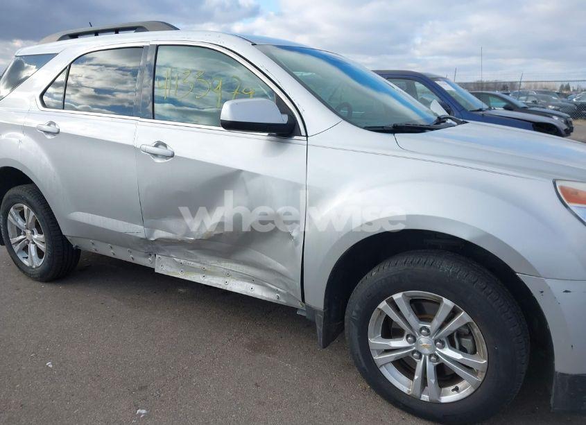 Photo 6 of 2015 Chevrolet Equinox 2LT (VIN 2GNALCEK0F1147866)