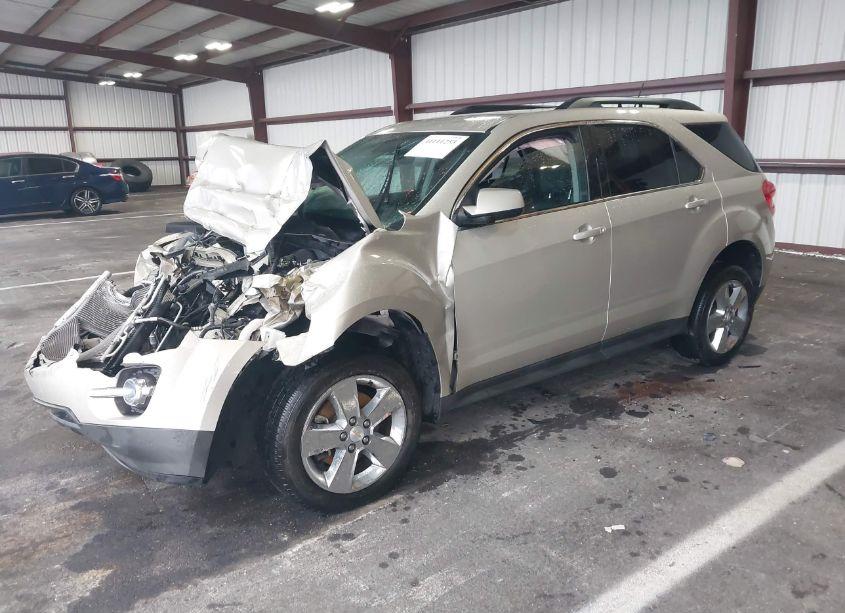 Photo 2 of 2015 Chevrolet Equinox 2LT (VIN 2GNALCEK0F6221290)