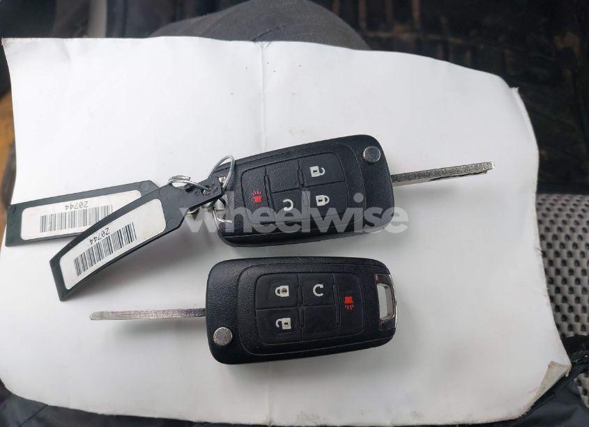 Photo 11 of 2016 Chevrolet Equinox LT (VIN 2GNALCEK0G1181260)